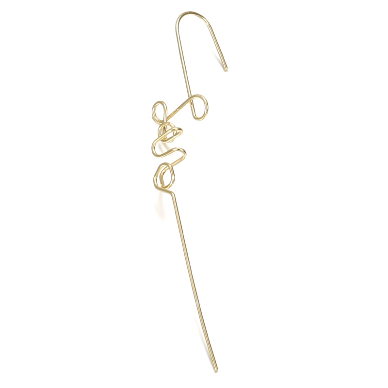 EAR NEEDLE LOVE