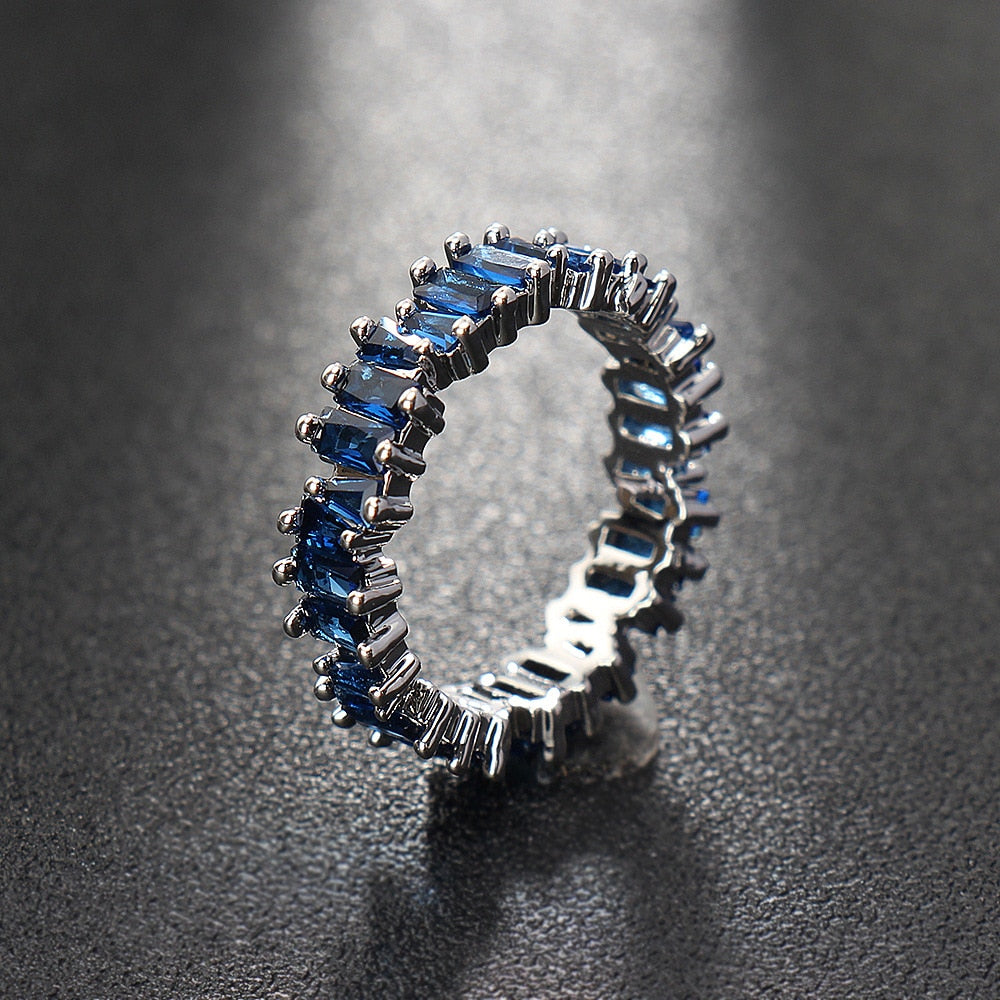CHARM RING