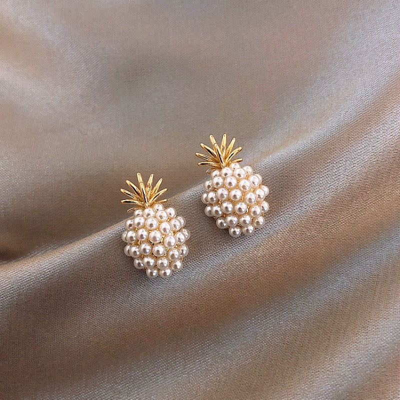 CLASSY PINEAPPLE