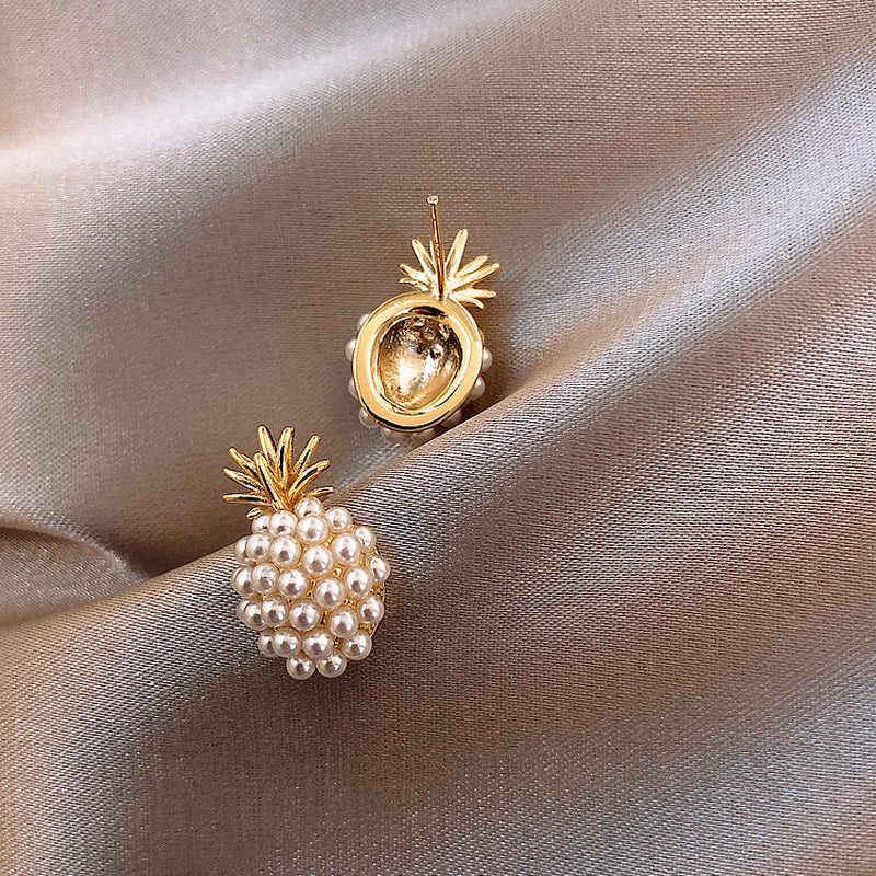 CLASSY PINEAPPLE