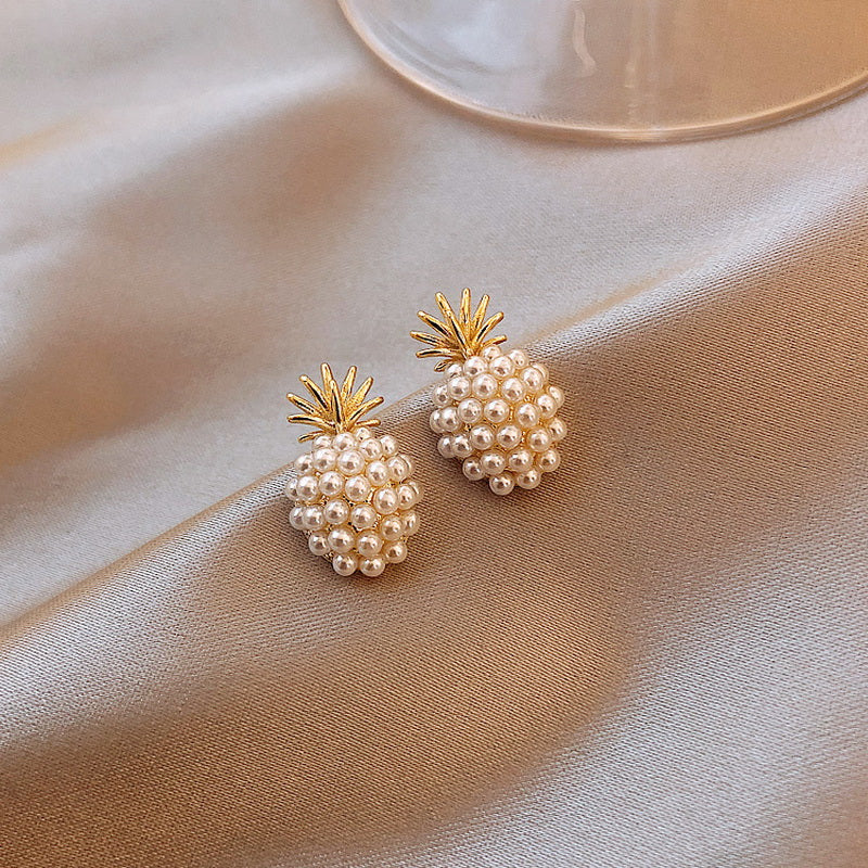 CLASSY PINEAPPLE